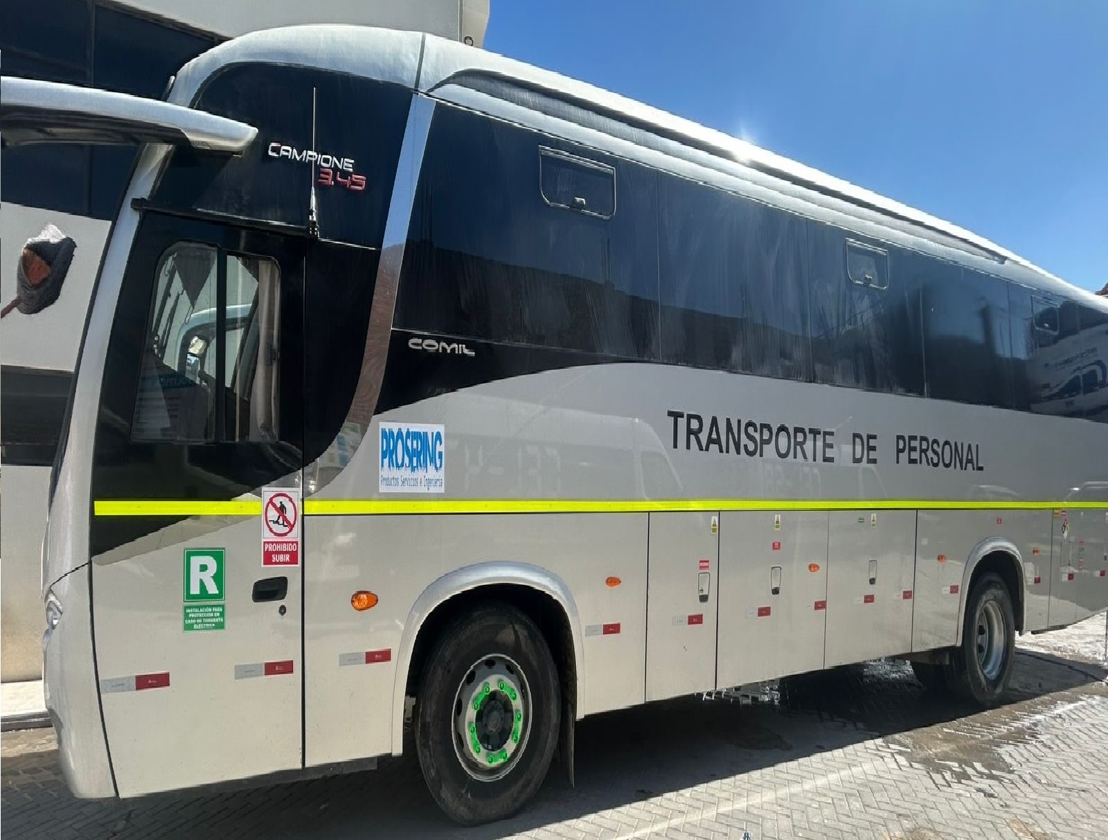 Unidad de la flota vehicular de Prosering